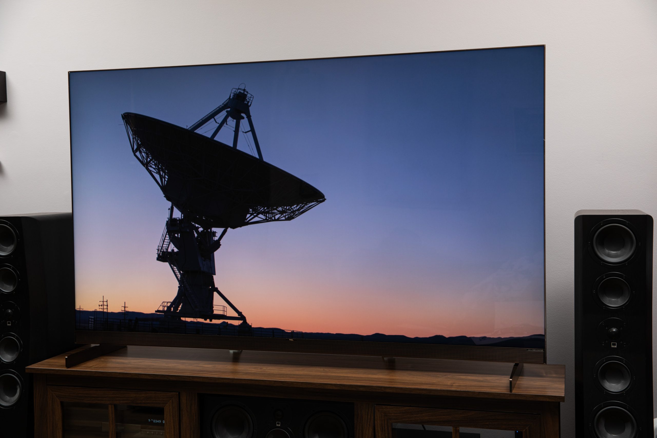 Quantum dot TVs beat RGB LED TVs, says the company that makes QDs for TVs